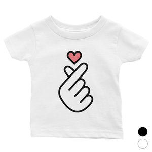 365 Printing Finger Heart Baby Graphic T-Shirt Gift Baby Shower Cute Infant Tee