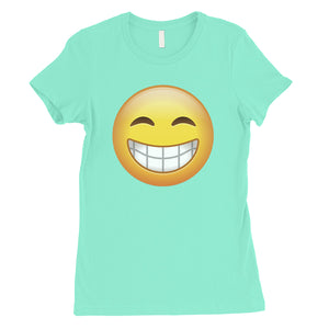 Emoji-Smiling Womens Cool Amazing Perfect Fun T-Shirt Friend Gift